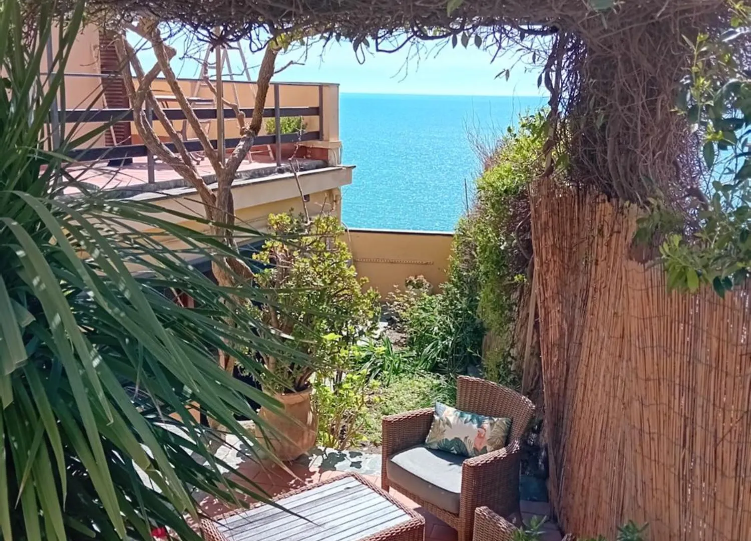 Raggio Di Luna Manarola 0*,
